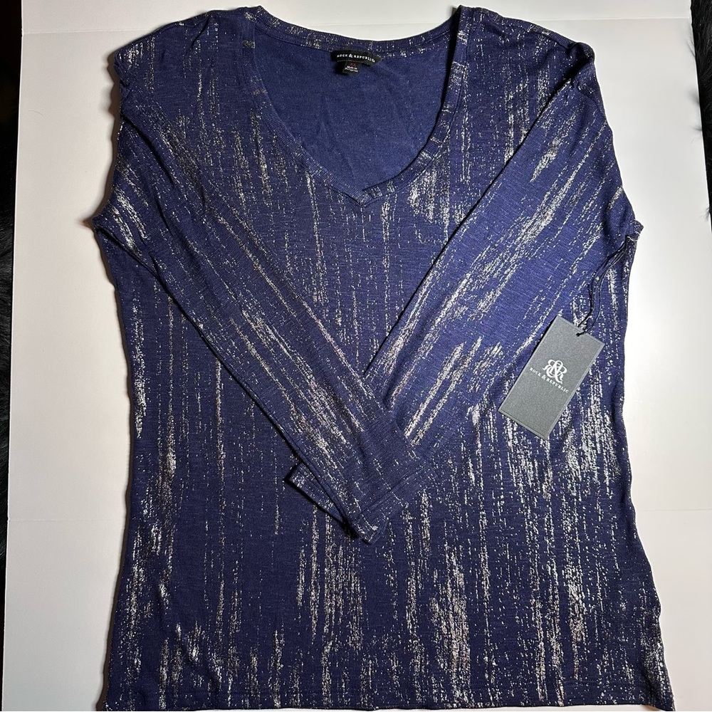 Rock & Republic Ice Queen Metallic  Size XL